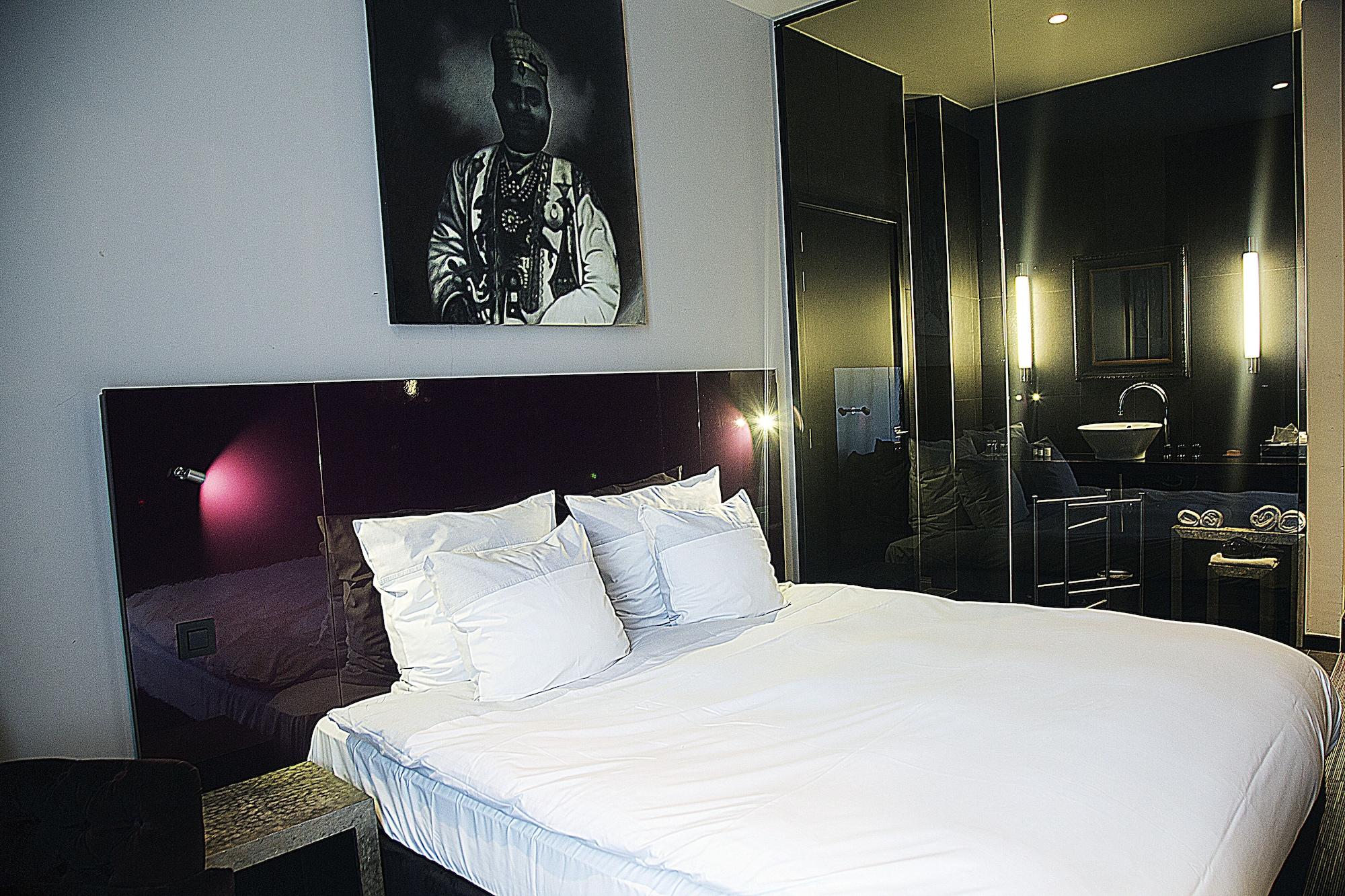 Hotel Les Nuits Антверпен Екстериор снимка